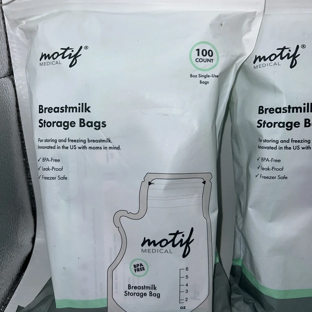 Motif Medical Breast Milk Storage Bags 8oz Single‎ Use Bags 200 Count BPA-Free